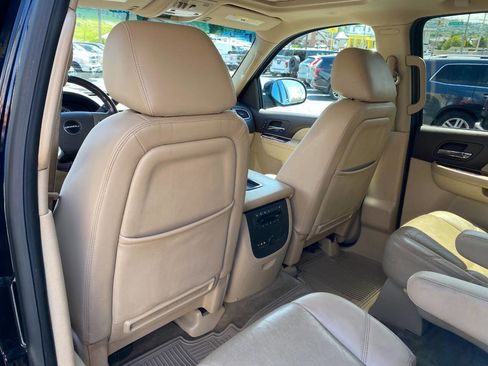 Used 2012 GMC Yukon XL Denali AWD/4WD image 23