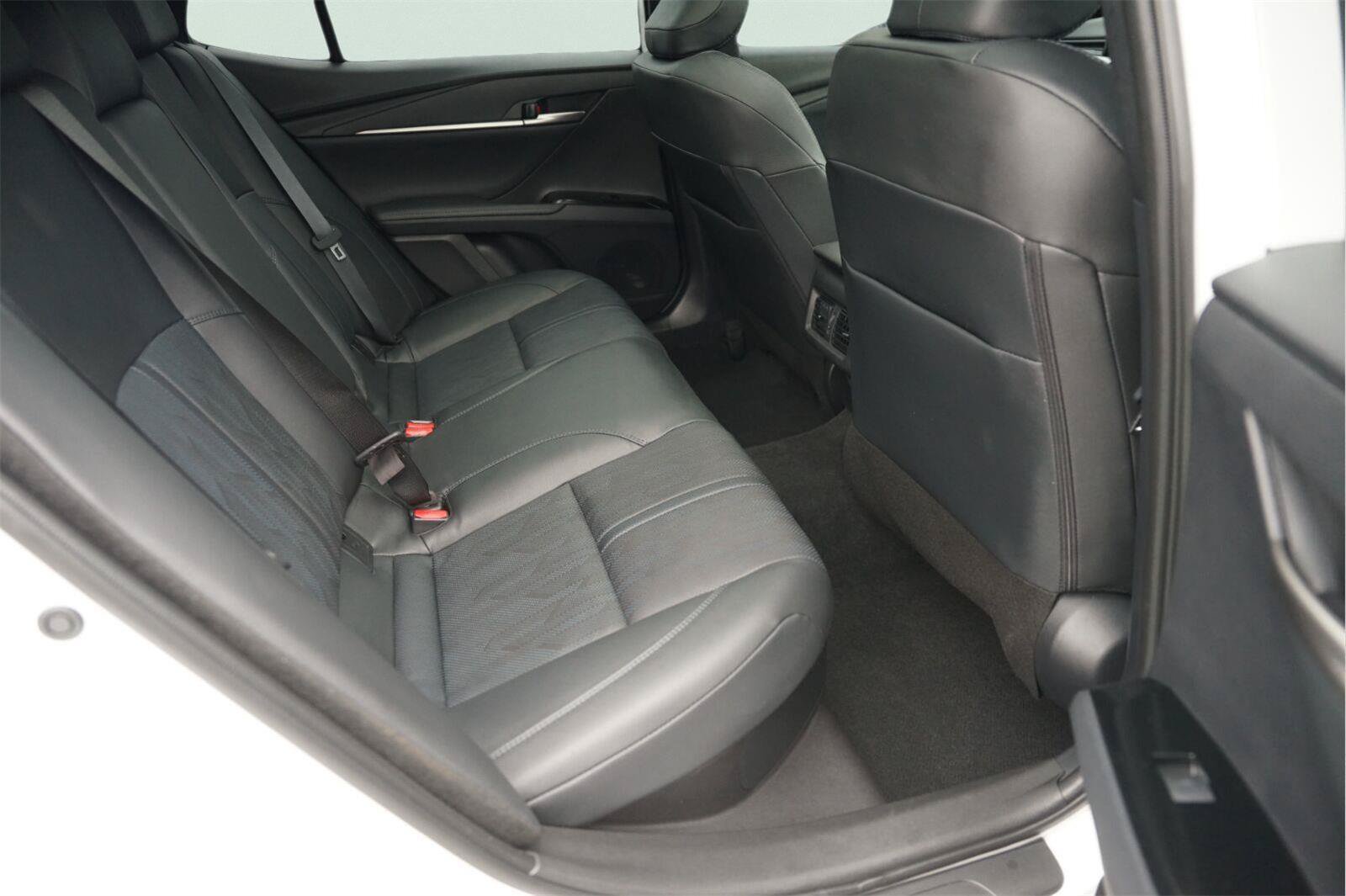 Used 2026 Toyota Camry XSE w/ Premium Plus Package FWD image 16