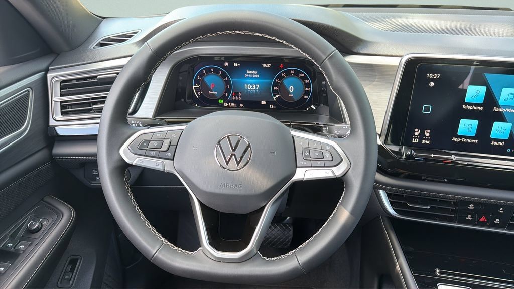 New 2026 Volkswagen Atlas Cross Sport SE FWD image 11