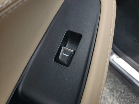Certified 2023 Acura MDX SH-AWD w/ Advance Package image 17