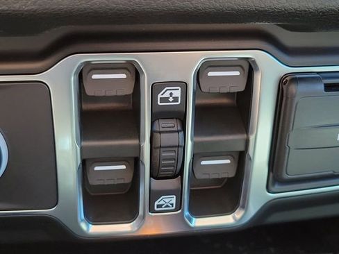 New 2026 Jeep Wrangler Sport AWD/4WD image 22