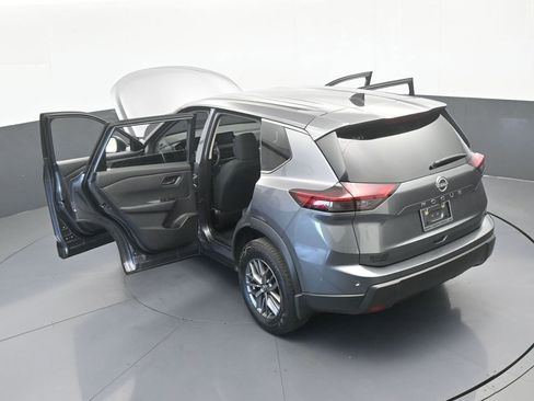 Used 2025 Nissan Rogue S FWD image 58
