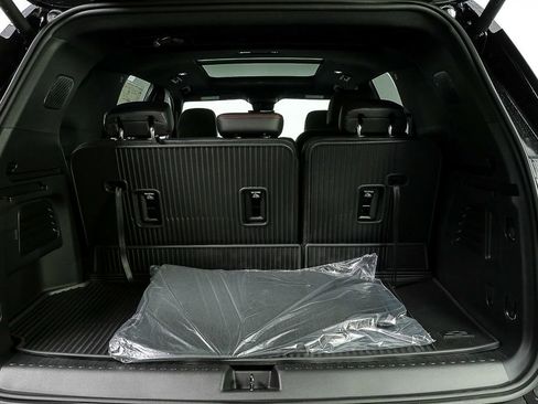 New 2026 Chevrolet Traverse Z71 w/ Enhanced Driving Package image 32