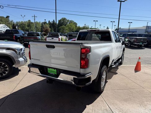 Used 2024 Chevrolet Silverado 3500 LT AWD/4WD image 6