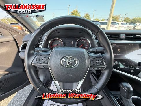 Used 2020 Toyota Camry XSE FWD image 20