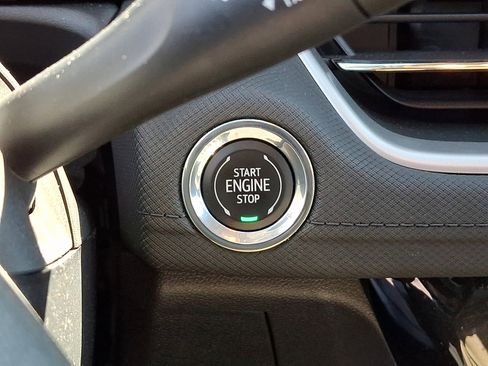 Used 2026 Chevrolet TrailBlazer LT w/ LT Cold Weather Package FWD image 23