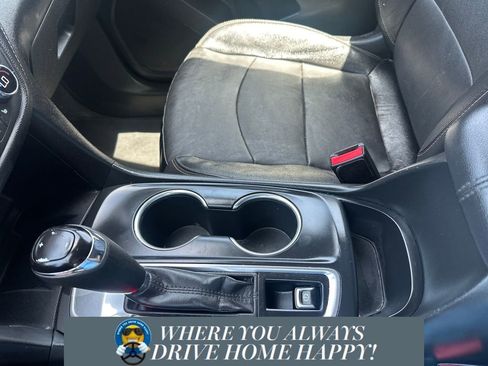 Used 2020 Chevrolet Equinox Premier FWD image 19