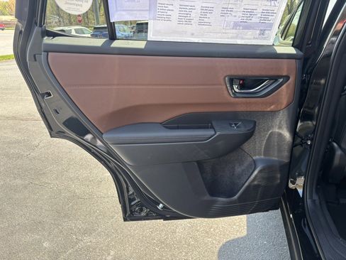 New 2026 Subaru Outback Touring AWD/4WD image 32
