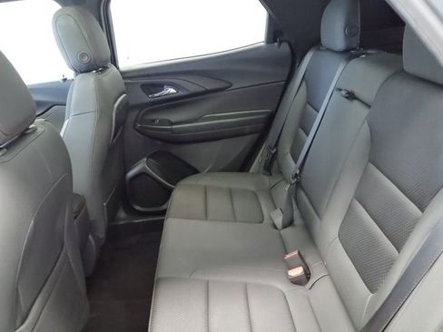 Used 2023 Chevrolet TrailBlazer RS w/ Sun and Liftgate Package AWD/4WD image 22