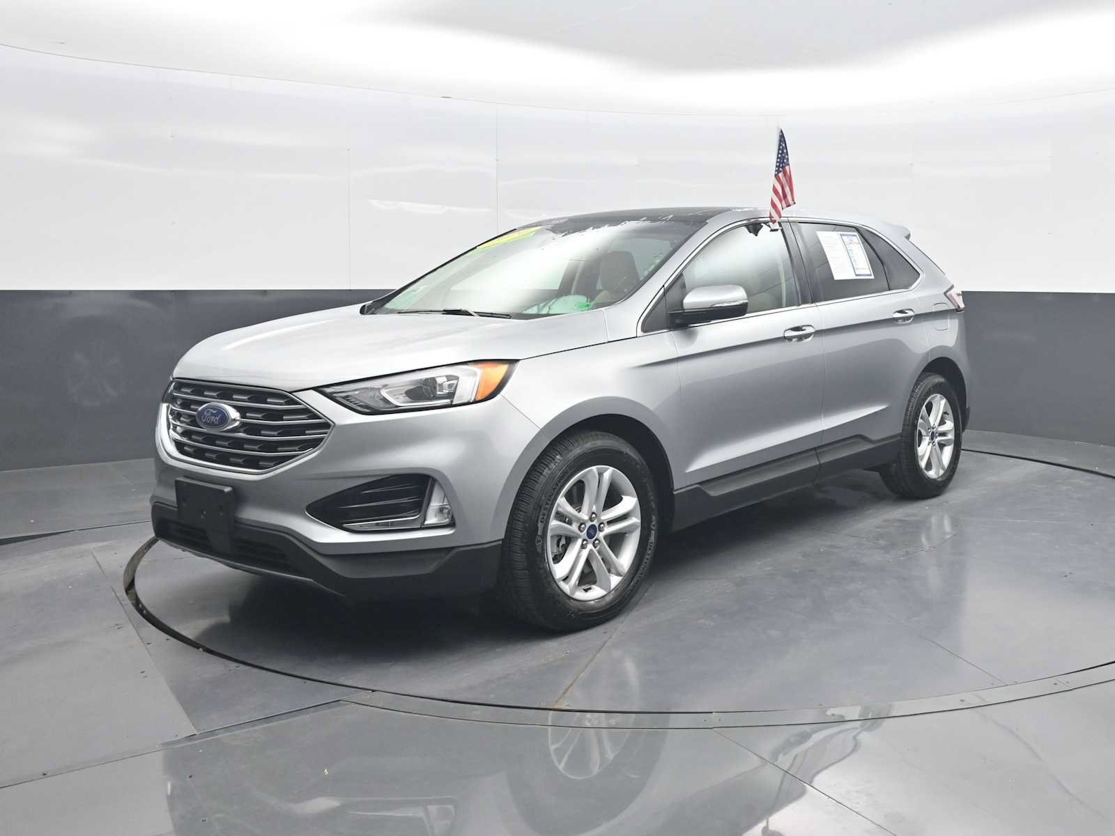 Used 2020 Ford Edge SEL w/ Convenience Package AWD/4WD image 4