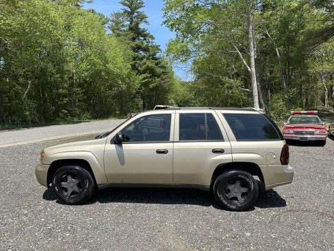 Used 2006 Chevrolet TrailBlazer LS RWD image 3