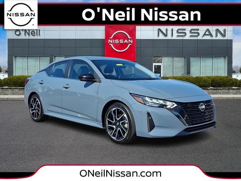 Certified 2024 Nissan Sentra SR FWD image 1