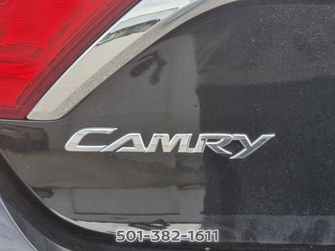 Used 2016 Toyota Camry LE FWD image 5