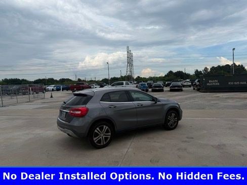 Used 2018 Mercedes-Benz GLA 250 4MATIC image 2