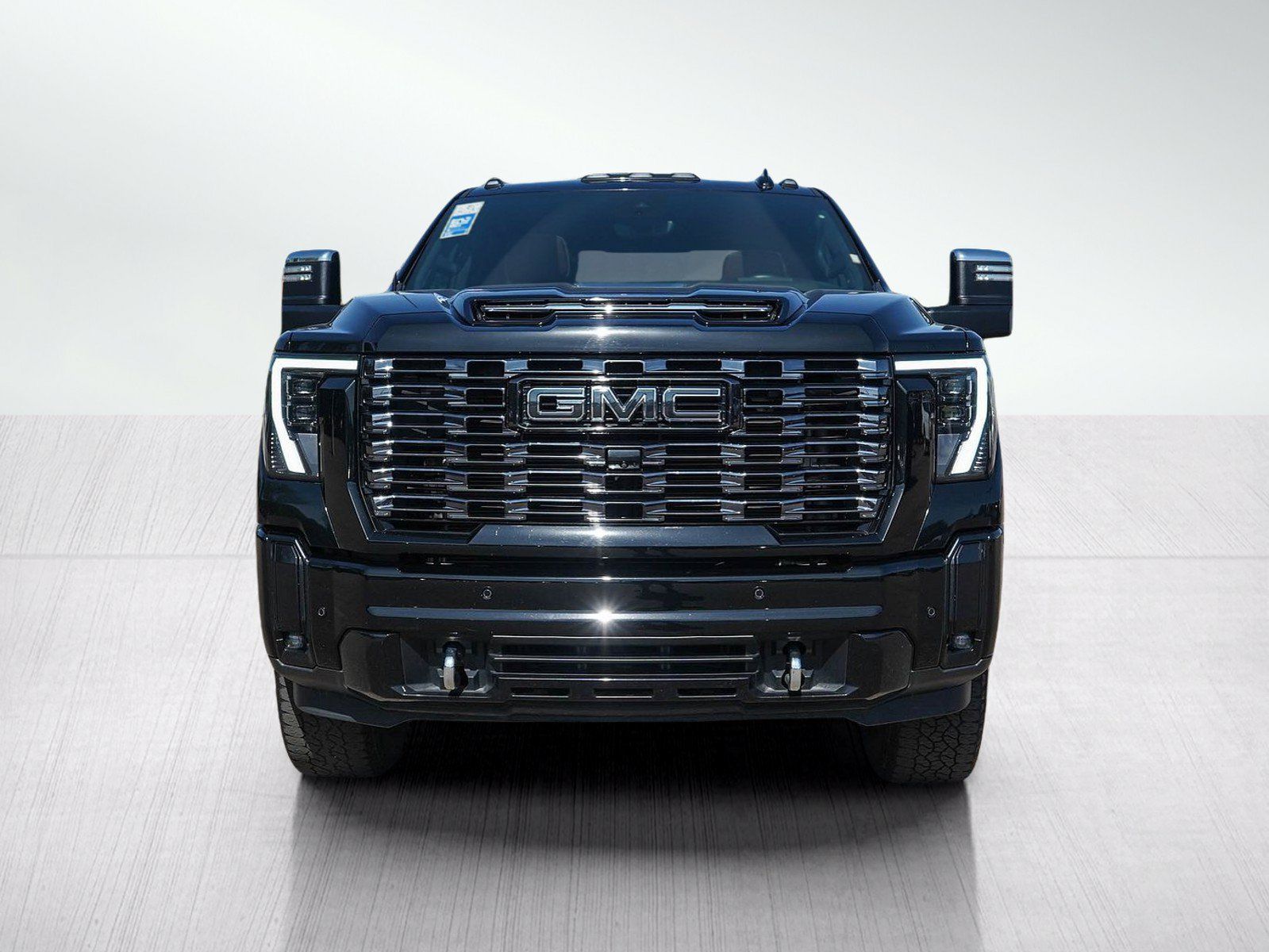 Used 2025 GMC Sierra 2500 Denali Ultimate AWD/4WD image 8