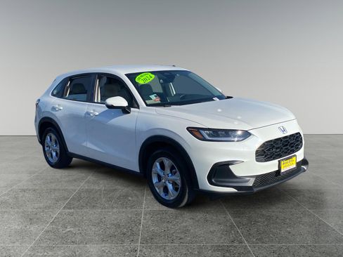 Used 2024 Honda HR-V LX image 7