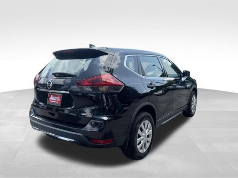Used 2020 Nissan Rogue S AWD/4WD image 10
