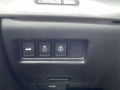 Used 2018 Nissan Maxima 3.5 SL image 18