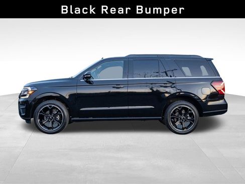 Used 2024 Ford Expedition Limited image 7