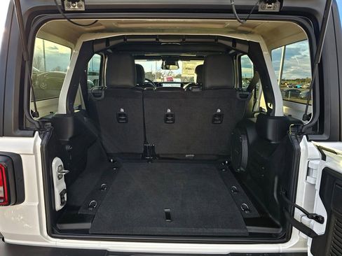 New 2026 Jeep Wrangler Unlimited Sport image 28