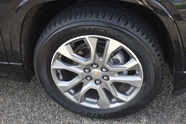 Used 2018 Chevrolet Traverse Premier AWD/4WD image 11
