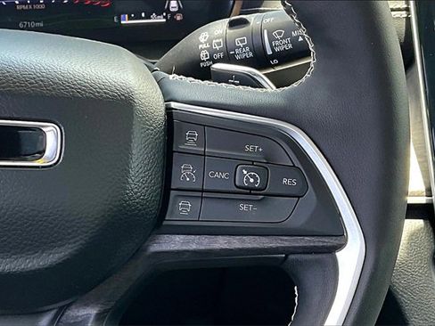 Used 2025 Jeep Grand Cherokee Limited 4xe image 21