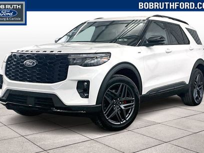New 2025 Ford Explorer ST-Line w/ Premium Package