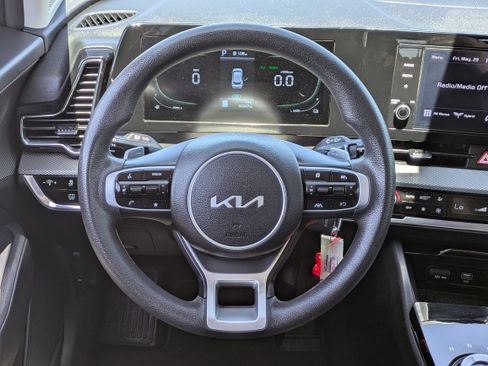 Used 2023 Kia Sportage LX AWD/4WD image 21