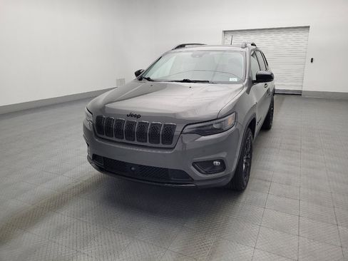 Used 2023 Jeep Cherokee Altitude Lux image 15