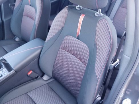 New 2026 Nissan Sentra SR w/ Floor Mat Package FWD image 9