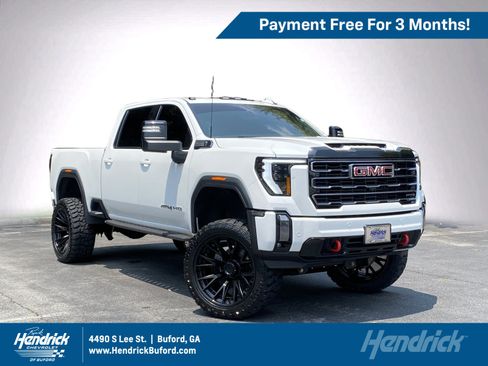 Used 2024 GMC Sierra 2500 AT4 w/ Technology Package AWD/4WD image 1