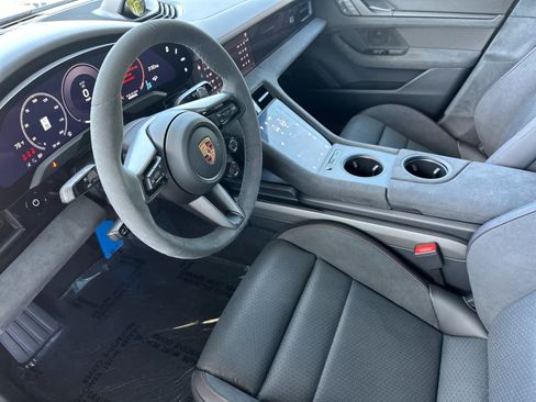 New 2026 Porsche Taycan GTS AWD/4WD image 4