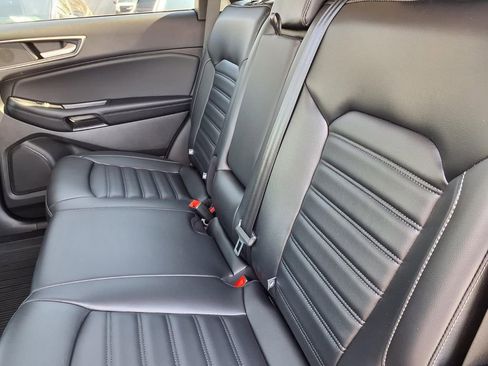 Used 2023 Ford Edge SEL w/ Convenience Package AWD/4WD image 7
