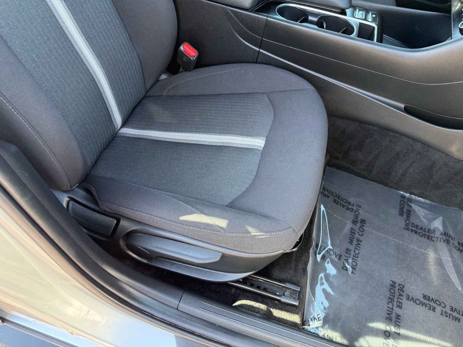 Used 2025 Hyundai Sonata SEL FWD image 32