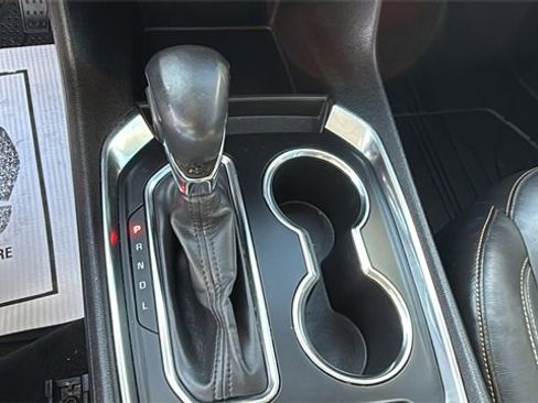 Used 2021 Chevrolet Traverse RS w/ LPO, Floor Liner Package image 22