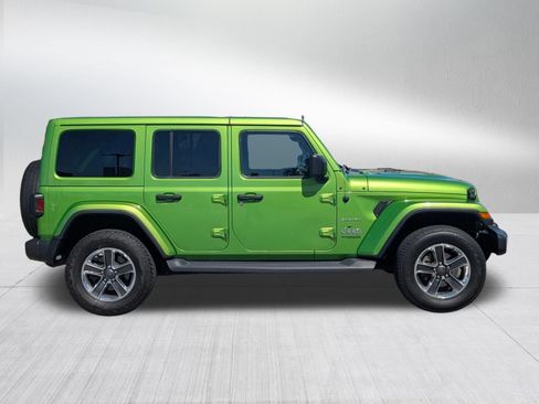 Used 2019 Jeep Wrangler Unlimited Sahara w/ Uconnect 4C Nav & Sound Group AWD/4WD image 6