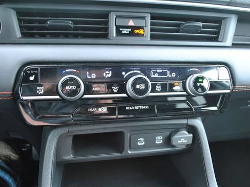 New 2026 Honda Pilot Sport image 14