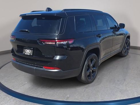 Used 2024 Jeep Grand Cherokee L Limited w/ Black Appearance Package image 6