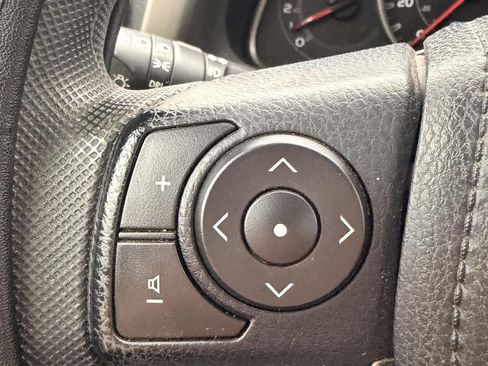 Used 2014 Toyota RAV4 XLE FWD image 14