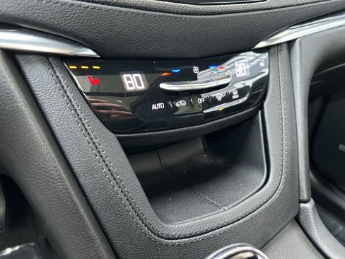 Certified 2025 Cadillac XT5 Premium Luxury image 22