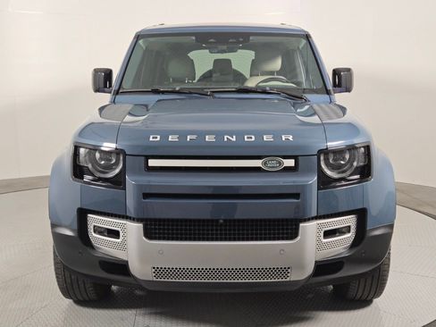 Used 2020 Land Rover Defender 110 HSE image 7