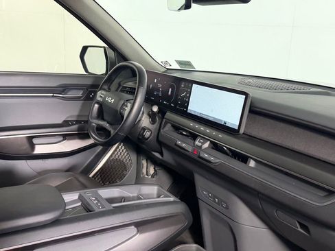 Used 2024 Kia EV9 Light Long Range image 29
