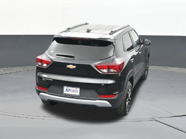 Used 2025 Chevrolet TrailBlazer LT AWD/4WD image 57
