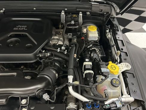 Used 2022 Jeep Wrangler Unlimited Sport image 13