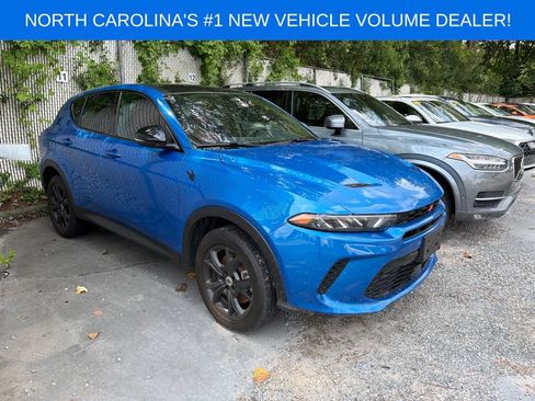 Used 2024 Dodge Hornet GT Plus w/ GT Blacktop Package AWD/4WD image 1