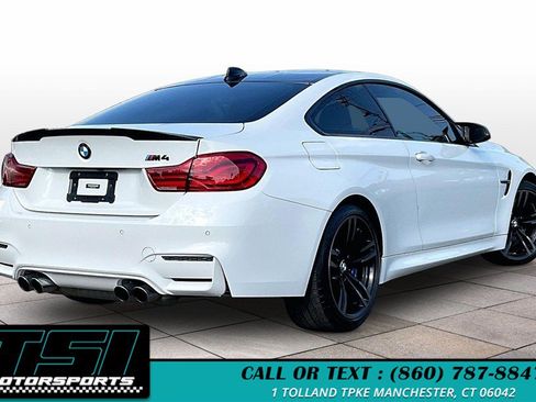 Used 2018 BMW M4 Coupe RWD image 2