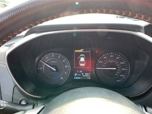 Used 2022 Subaru Crosstrek 2.0i Premium image 13