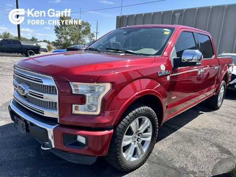 Used 2015 Ford F150 Platinum w/ Equipment Group 701A Luxury AWD/4WD image 1