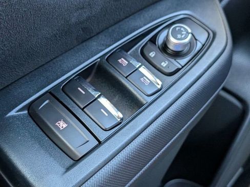 Used 2025 Subaru Forester Touring AWD/4WD image 27