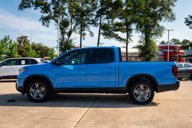 Used 2024 Honda Ridgeline TrailSport image 2